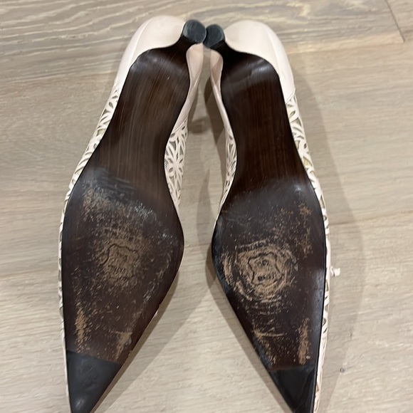 💕Y2K-Era Stuart Weitzman Pumps💕 - Picture 6 of 6